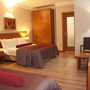 Dreibettzimmer